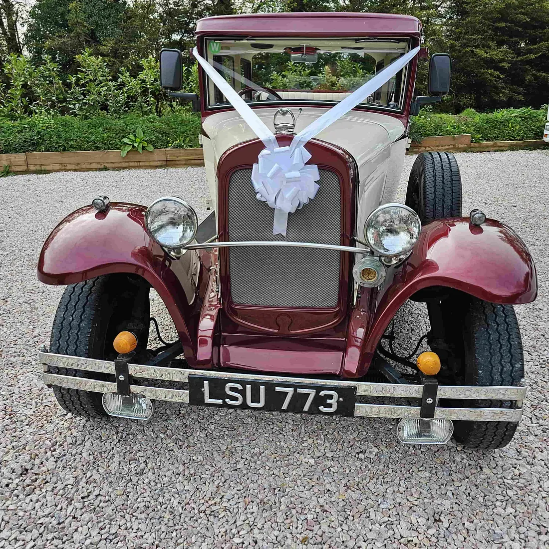 vintage wedding limo